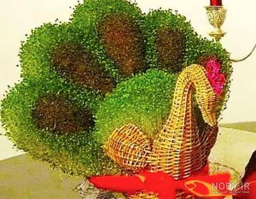 سبزه خرفه روی کوزه سبزه خرفه روی کوزه
