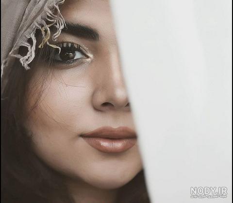عکس فیک دخترونه از نصف صورت