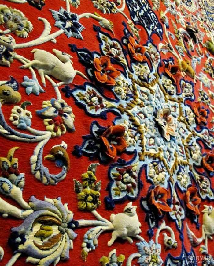 فرش گل برجسته رنگ فیلی