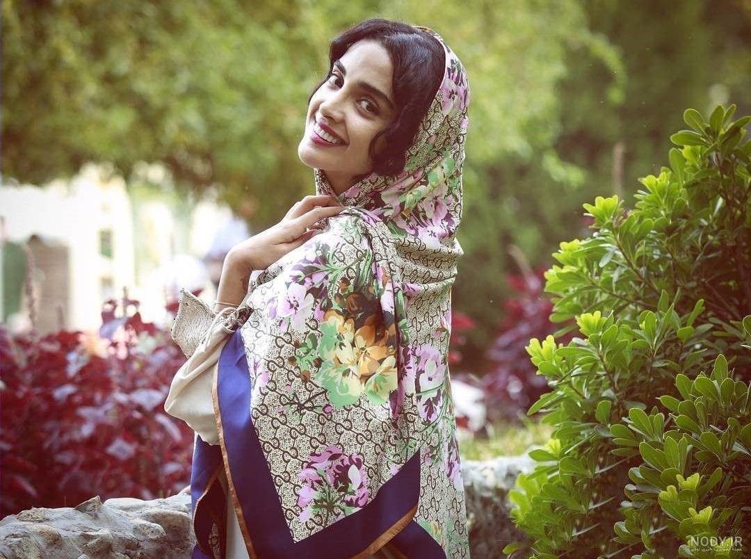 ژست عکس گرفتن ژست عکس گرفتن
