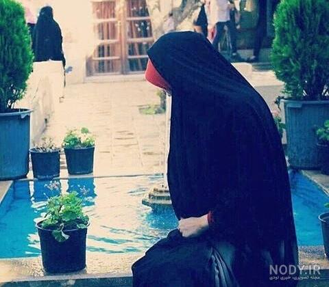 عکس دختر چادری با تفنگ