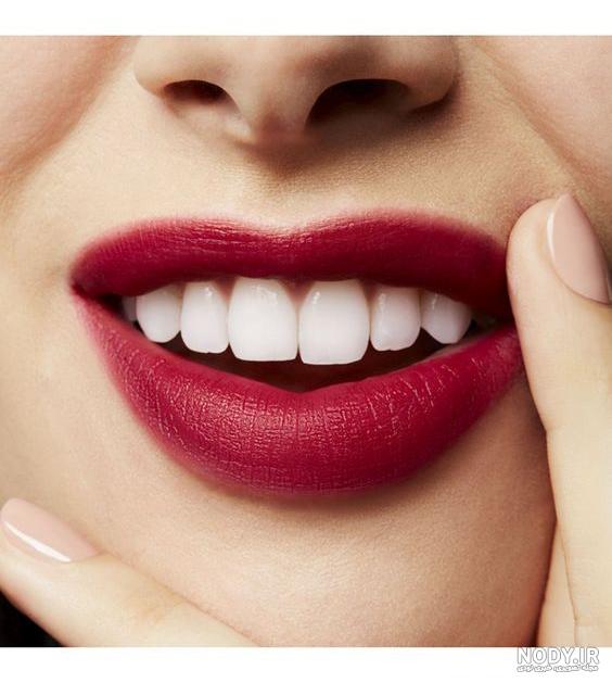 عکس لب طبیعی دخترانه عکس لب طبیعی دخترانه