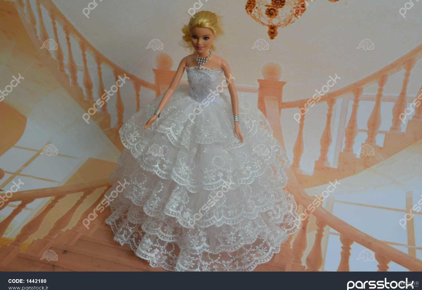 لباس عروسک لباس عروسک