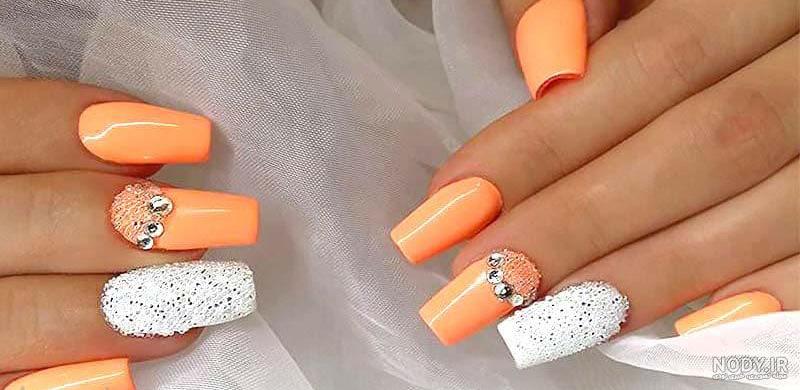 کاشت ناخن رنگ نارنجی کاشت ناخن رنگ نارنجی