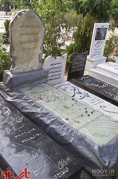 عکس قبر خالی در شب