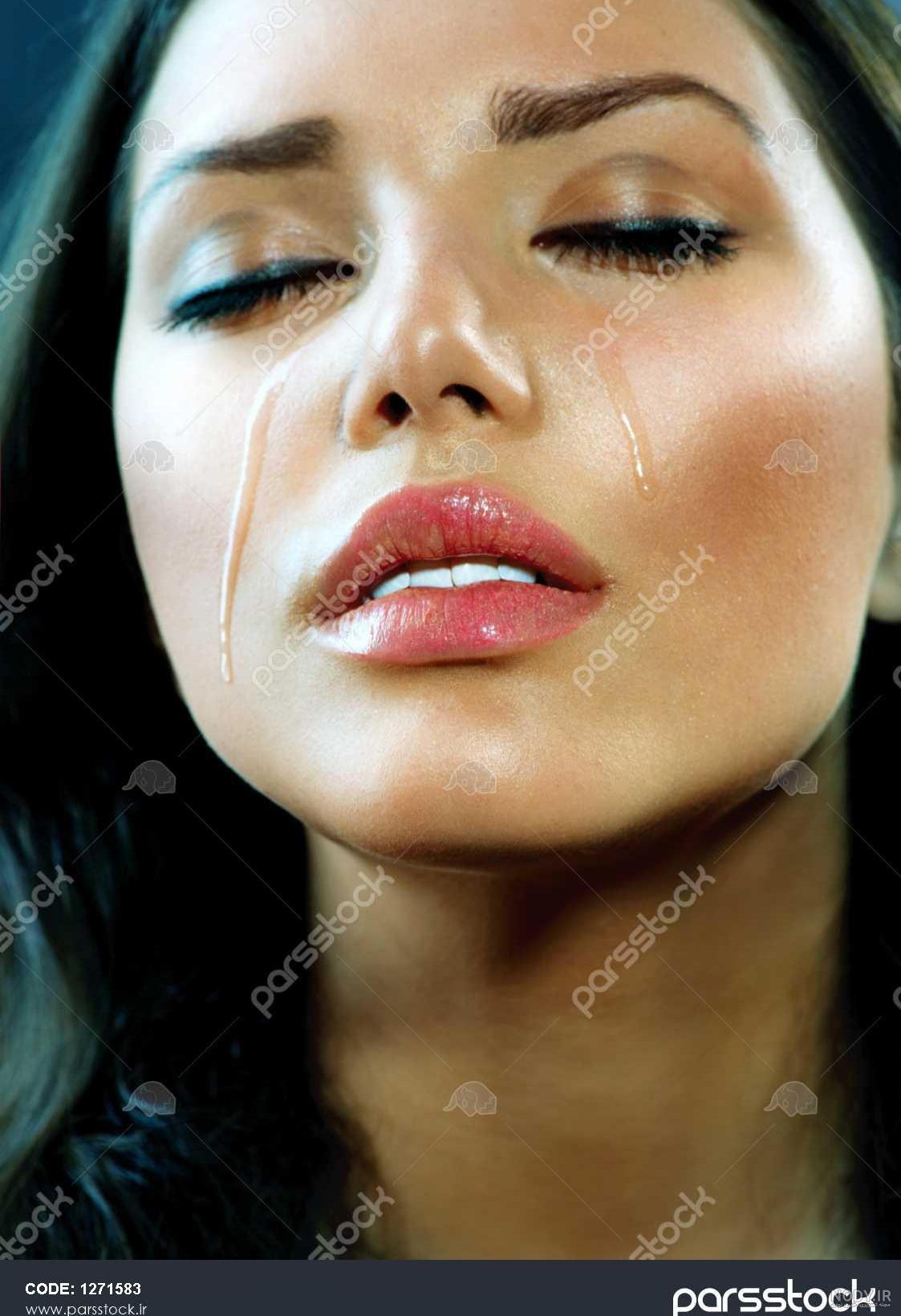 عکس چشم گریان با متن غمگین عکس چشم گریان با متن غمگین