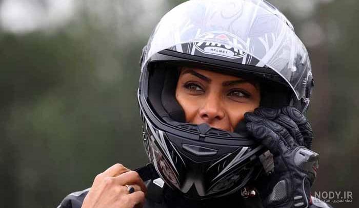  عکس جنگی دختر موتورسوار