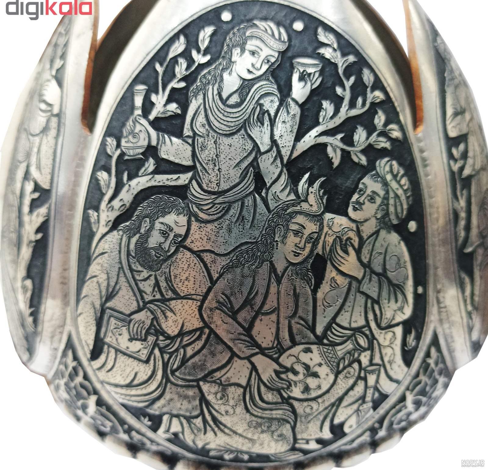 پسرانه تاتو روی دست نوشته پسرانه تاتو روی دست نوشته