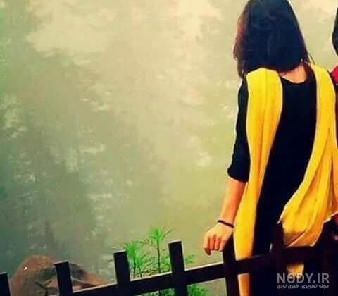 عکس دختر مو بلند از پشت سر عکس دختر مو بلند از پشت سر