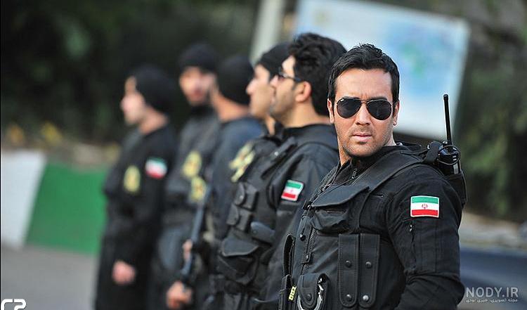 پوریا پورسرخ در سقوط آزاد