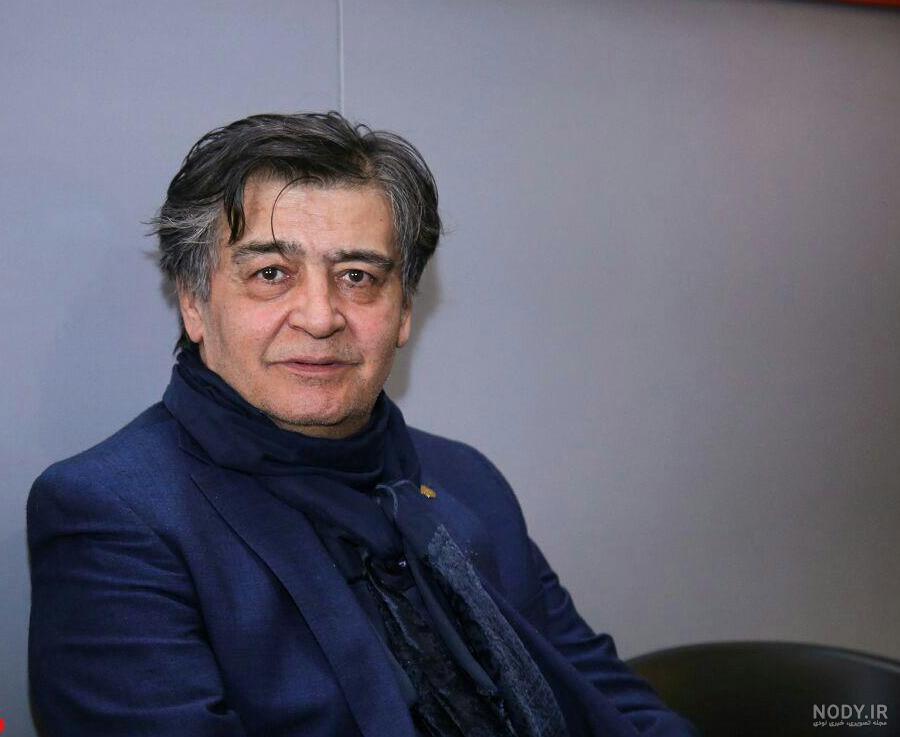 عکس جدید رضا رویگری و همسرش در منزلشان عکس جدید رضا رویگری و همسرش در منزلشان