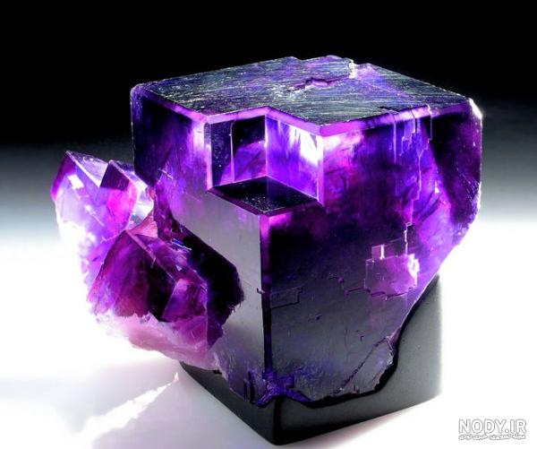 عکس زیباترین سنگ قبر عکس زیباترین سنگ قبر