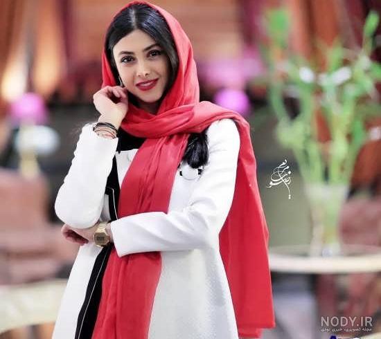 چرا ازاده صمدی ابروهاشو برنمیداره چرا ازاده صمدی ابروهاشو برنمیداره