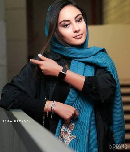 ترلان پروانه و همسرش و فرزندش ترلان پروانه و همسرش و فرزندش