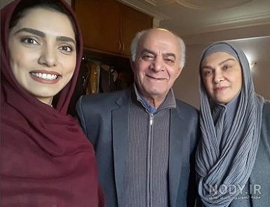 زری در پس از باران زری در پس از باران