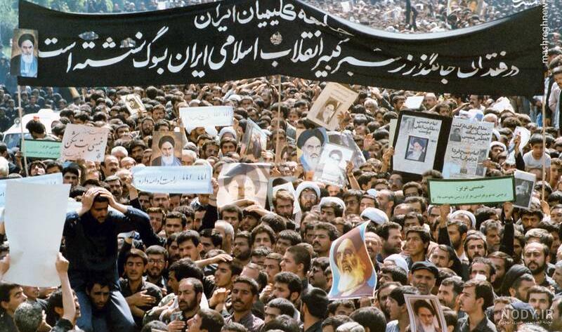 عکس امام خمینی و حاج قاسم سلیمانی