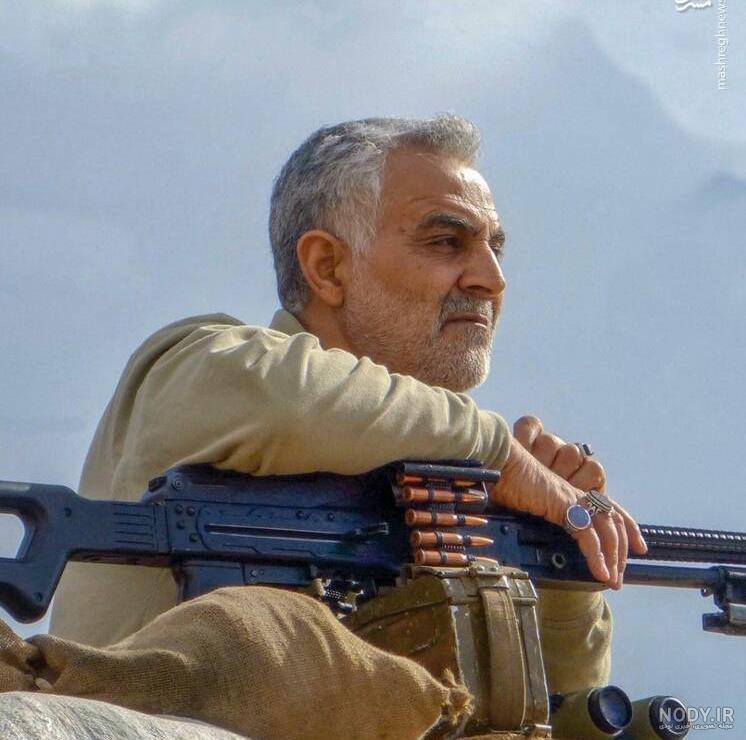 عکس در حال جنگ سردار سلیمانی