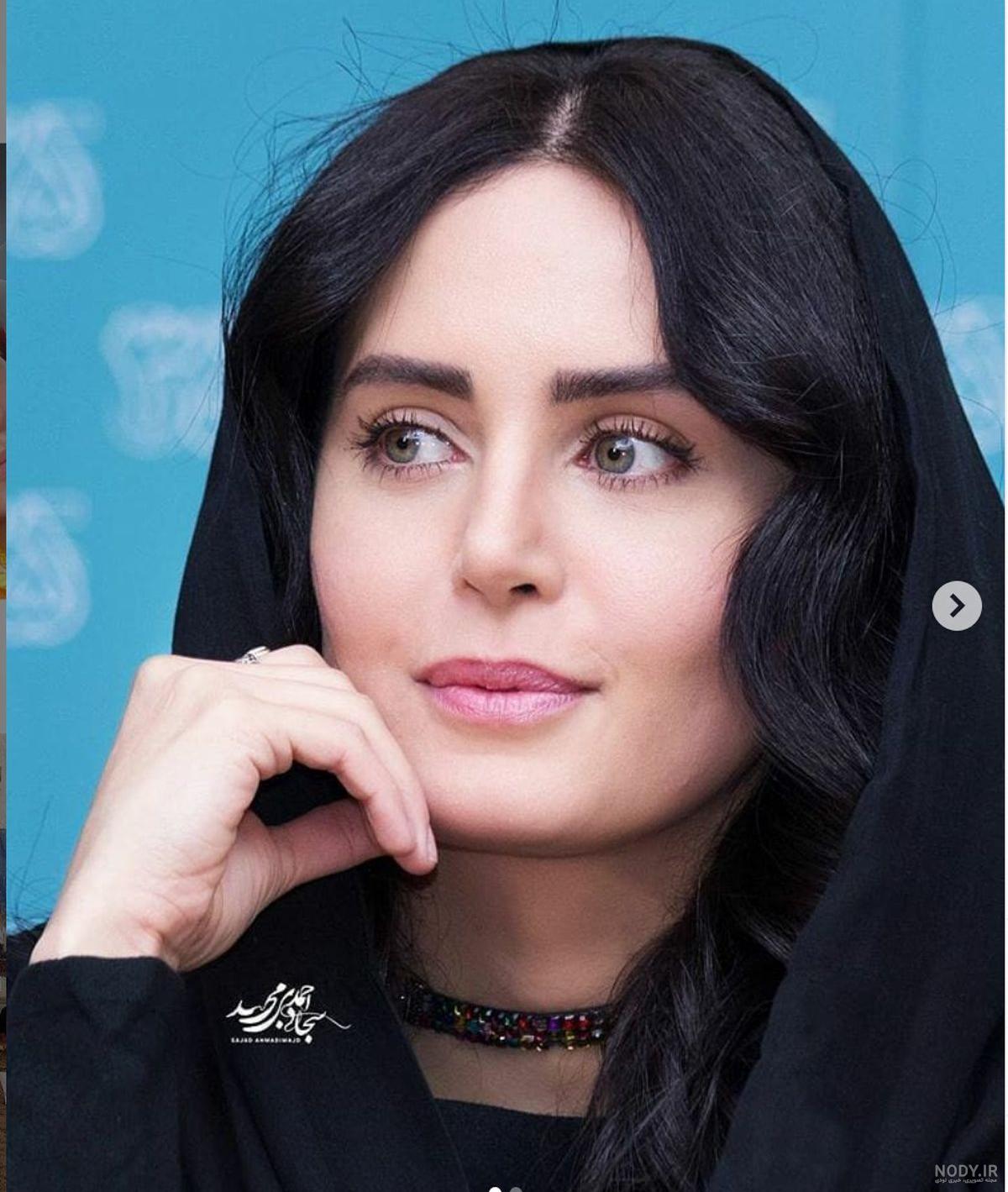 پای لاک زده در اینستاگرام