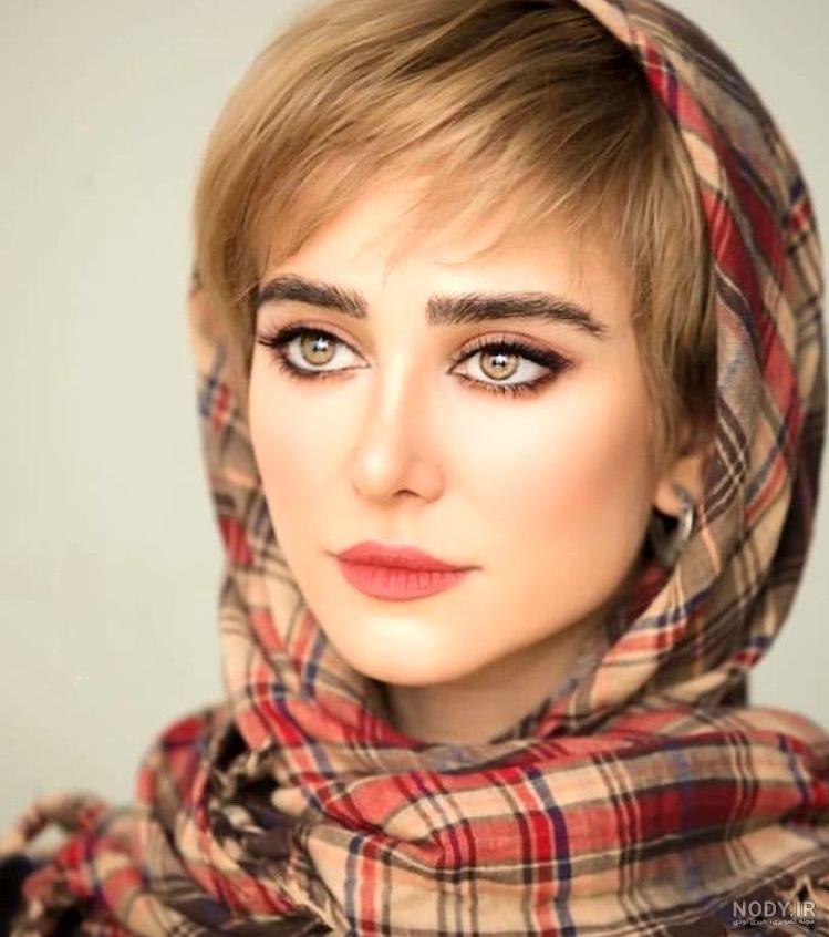 عکس نازنین بیاتی بدون روسری