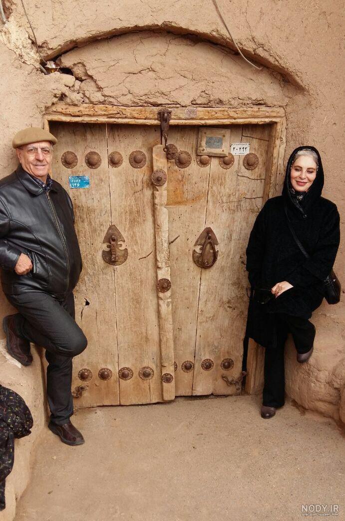 پسر افسانه بایگان و عروسش پسر افسانه بایگان و عروسش