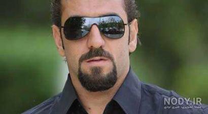 علیرضا خمسه و همسرش و دخترش