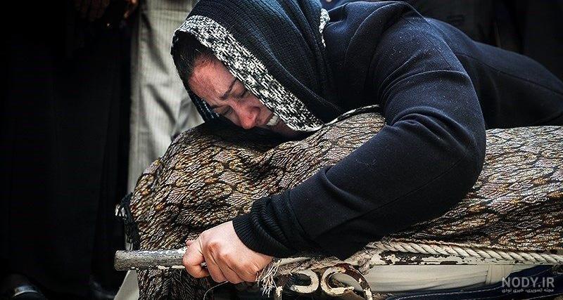 پسر زیبا بروفه در مراسم پدرش