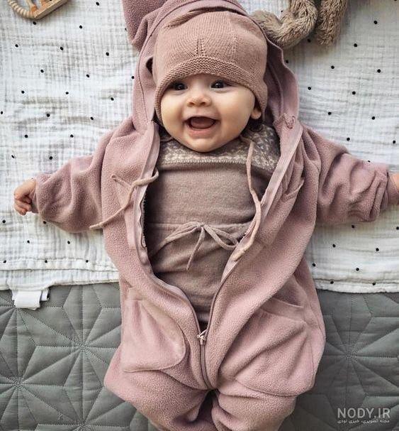 عکس بچه نوزاد تازه به دنیا اومده