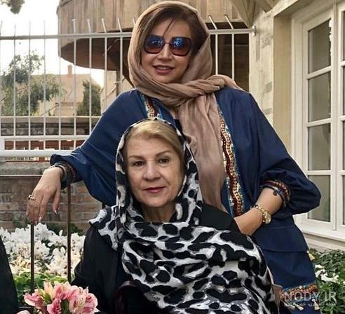 عکس شبنم قلی خانی با مادرش