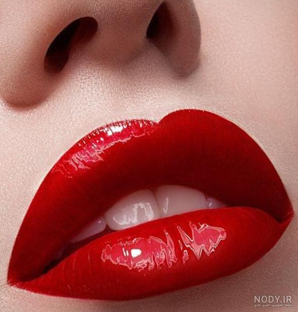 عکس رژ لب مخملی عکس رژ لب مخملی