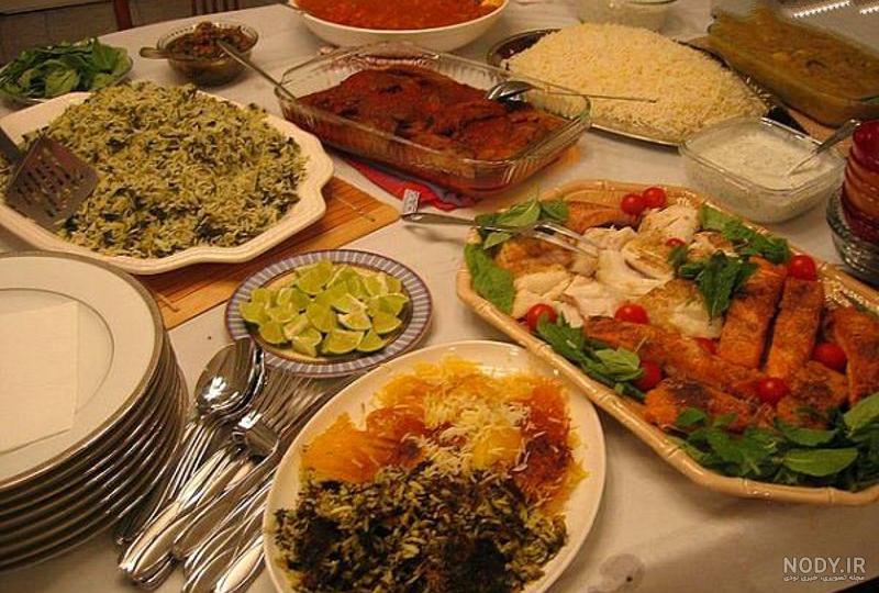تزیین سفره غذا برای مهمان تزیین سفره غذا برای مهمان