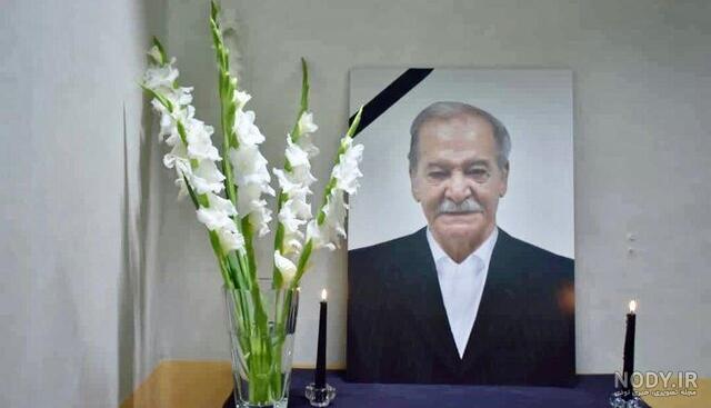 سیامک اطلسی واکسن زده بود سیامک اطلسی واکسن زده بود
