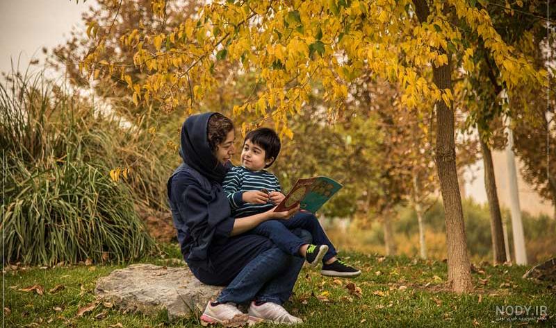 ژست عکس پاییزی دخترانه با حجاب ژست عکس پاییزی دخترانه با حجاب