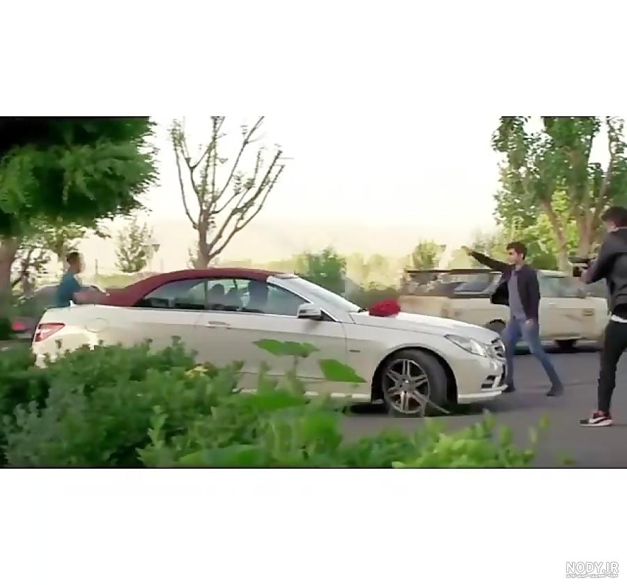 نام پدر ساره بیات