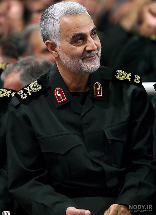عکس حاج قاسم سلیمانی با رهبر
