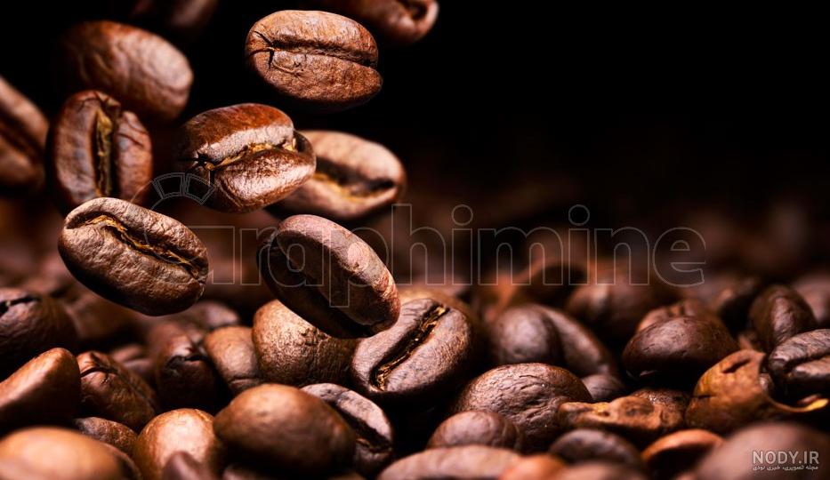 عکس فنجان قهوه در کافه