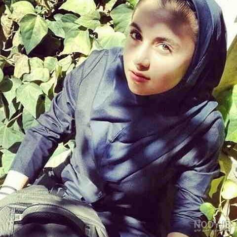 عکس فیک دخترونه چندتا شبیه هم