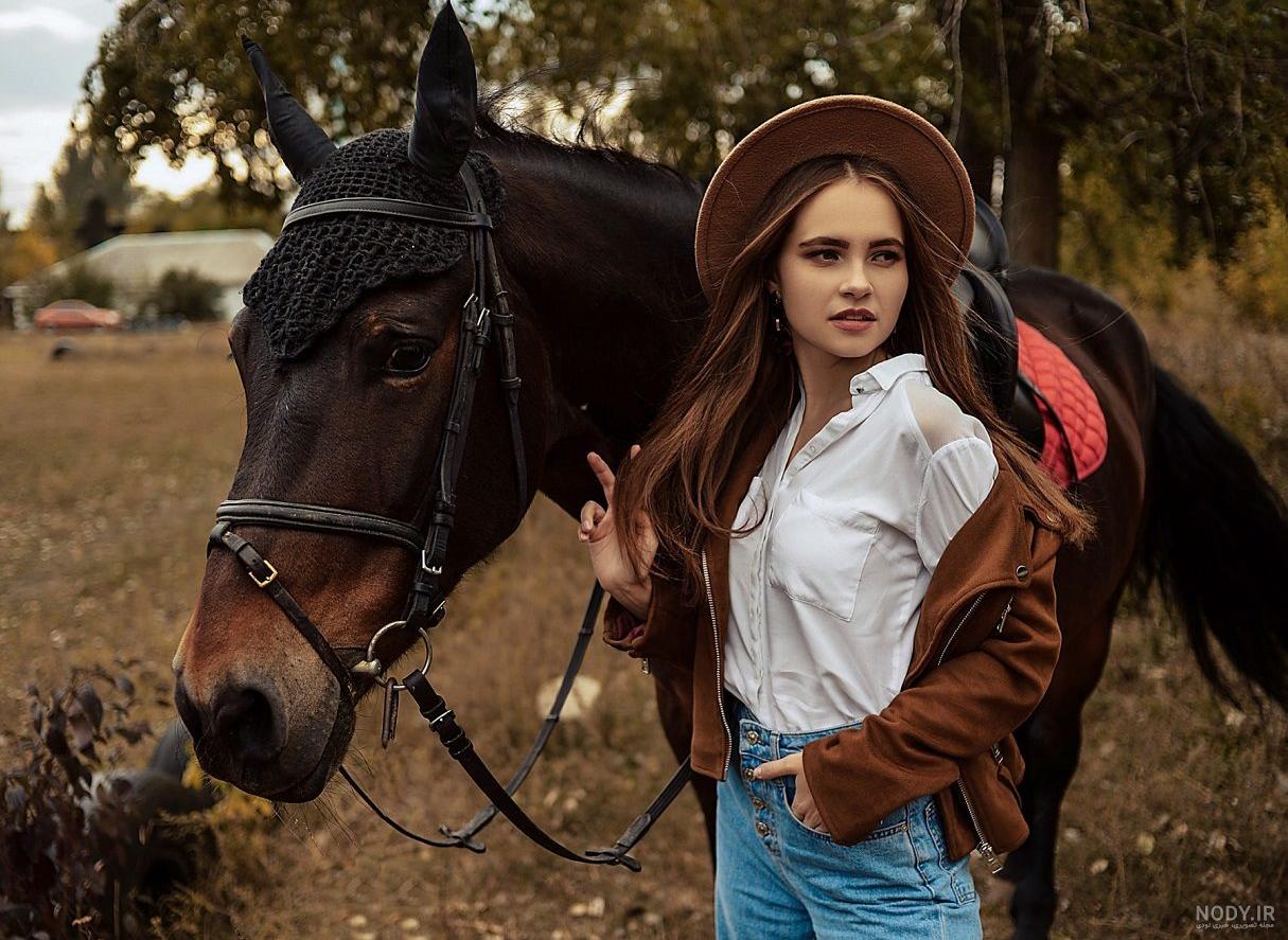 عکس پروفایل دختر با اسب زیبا