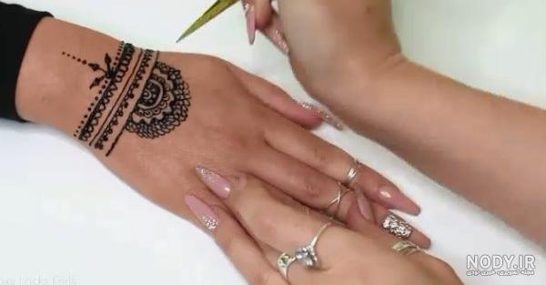 طرح حنا کف دست دخترانه