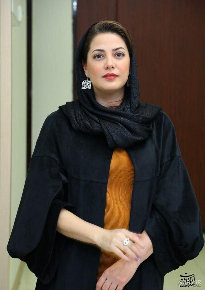 طناز طباطبایی و خواهرش
