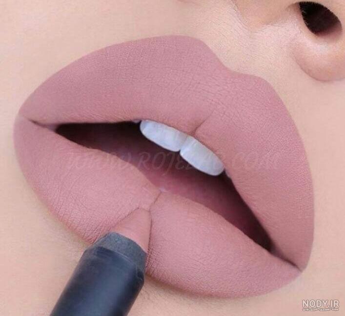 عکس لب پروتز شده عروسکی
