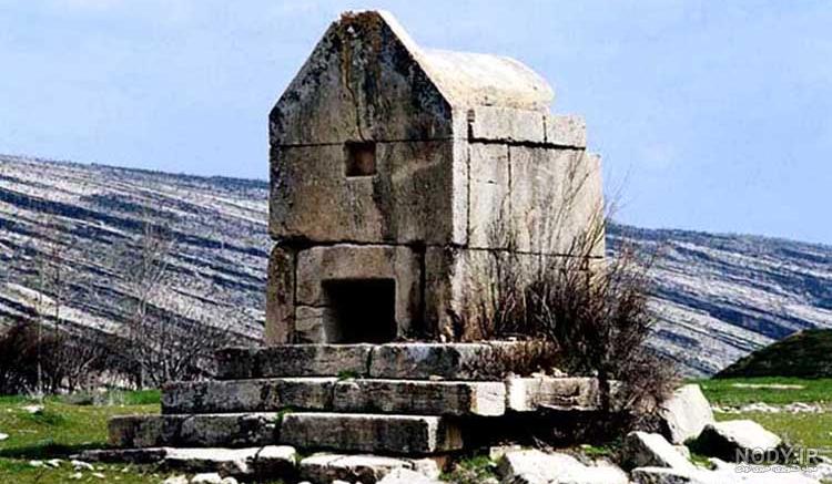 پیکر کوروش کبیر کجاست