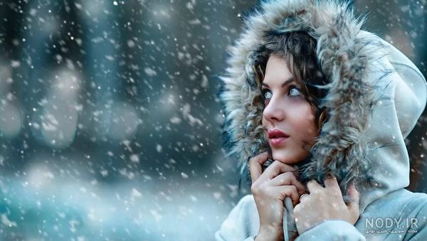 ژست عکاسی دخترانه در برف اینستاگرام