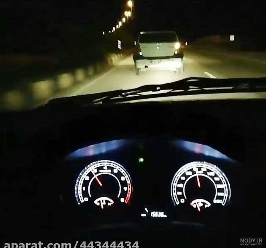 عکس پشت فرمون شب