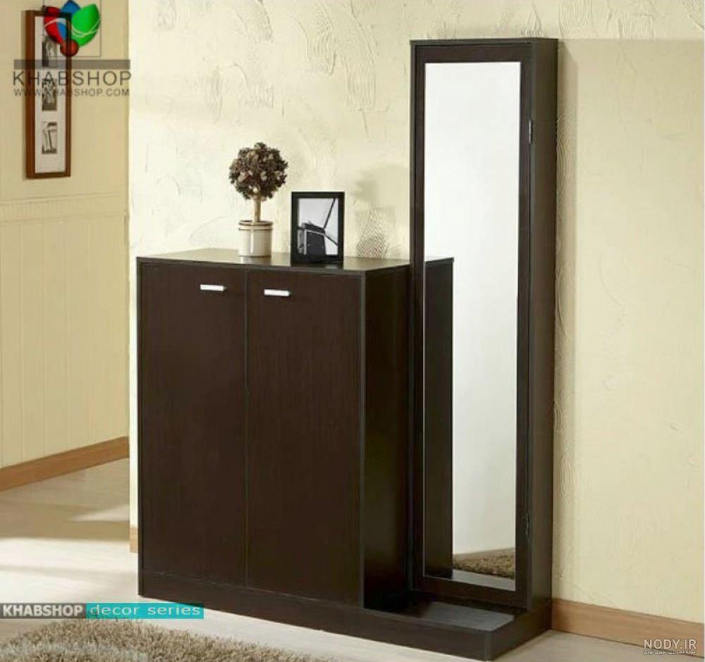 مدل جاکفشی ایستاده