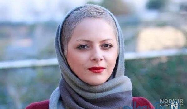 بیوگرافی چکامه چمن ماه