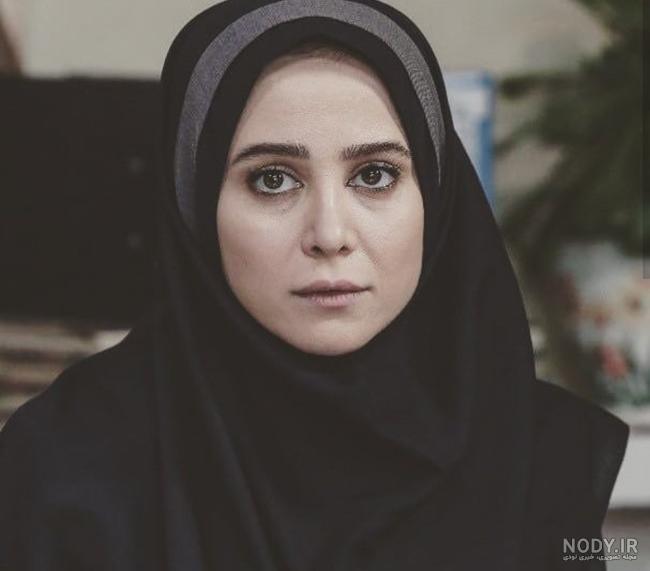 الناز حبیبی بدون روسری