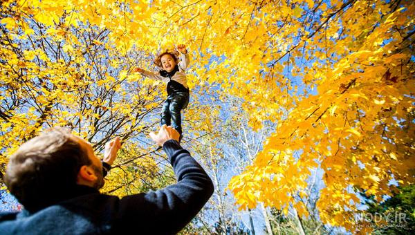 ژست عکس پاییزی دونفره ژست عکس پاییزی دونفره