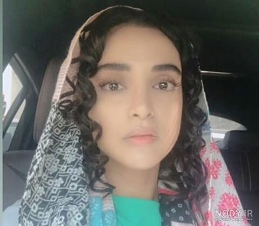 عکس الهه حصاری بدون ارایش