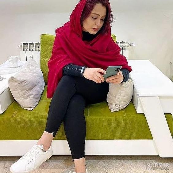 سانیا سالاری و همسرش و فرزندش سانیا سالاری و همسرش و فرزندش