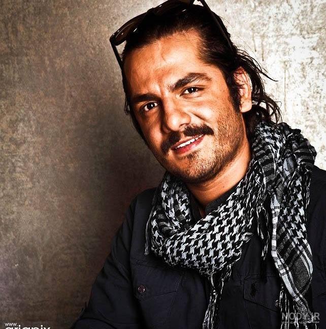 عباس غزالی و همسرش و فرزندش عباس غزالی و همسرش و فرزندش